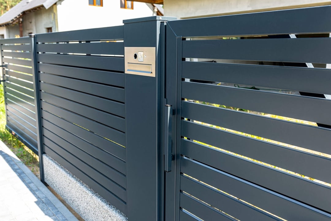 keypad on gate on outside of fence